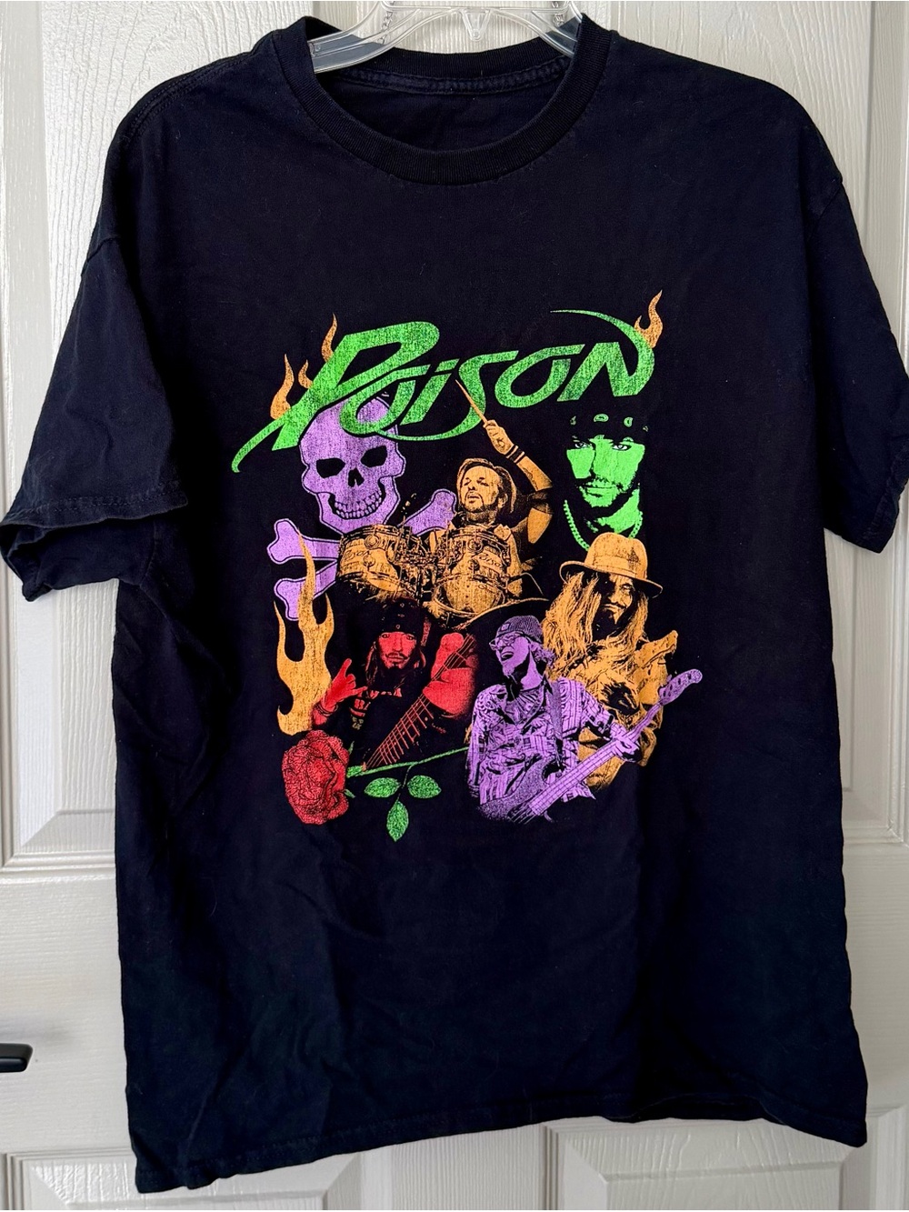Poison Graphic Band Tee - Black with Neon Print Tour 2022 men’s size L